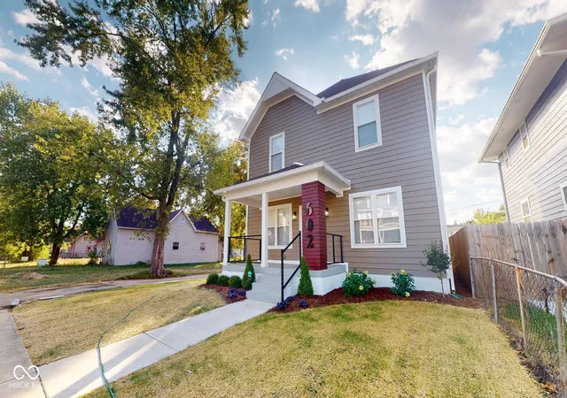 Photo 2 of Sale Pending at 602 N Tacoma Ave, Indianapolis, IN 46201 | MLS# 22112877 | Listing updated on 2026-08-28