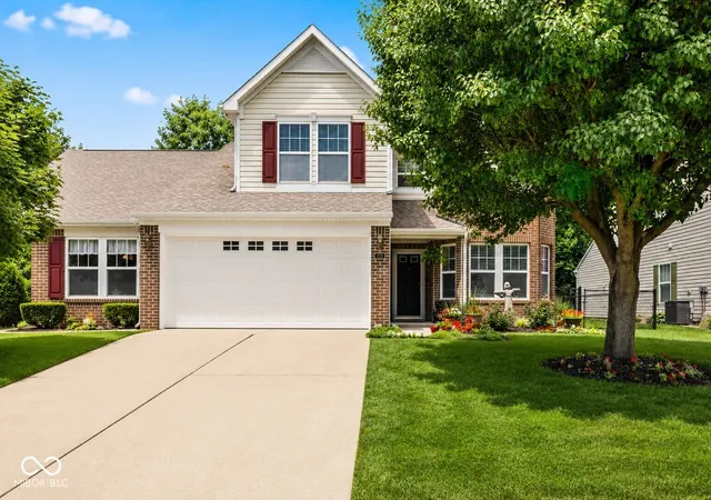 1st image of 1312 Summerhouse Dr, Indianapolis, IN 46217 | MLS# 22112888