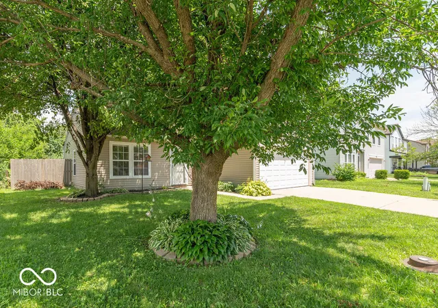 Homes for sale in Whiteland, IN | 660 Wheat Field Ln, Whiteland, IN 46184 | MLS# 22112890