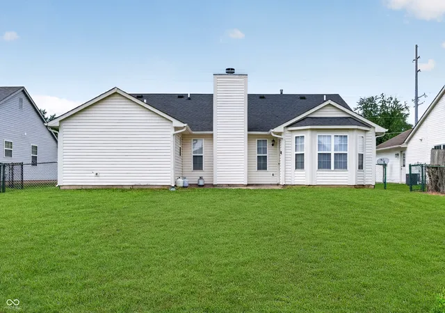 37th image of 1219 E Mckay Rd, Shelbyville, IN 46176 | MLS# 22112892