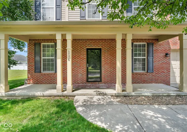 2nd image of 114 Burlington Pkwy, Pittsboro, IN 46167 | MLS# 22112914