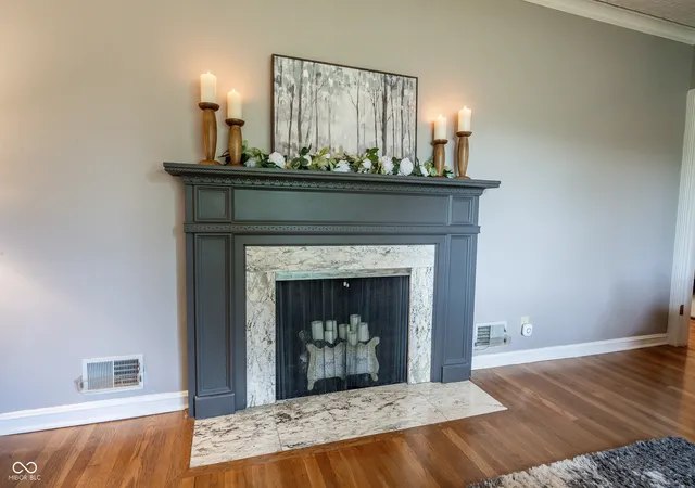 3rd image of 8575 N Pennsylvania St, Indianapolis, IN 46240 | MLS# 22112936
