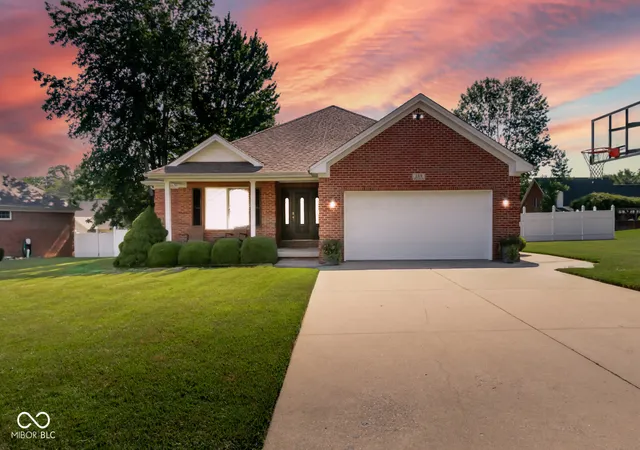 Photo 1 of Single family home for sale at 269 Matthew Dr, Seymour, IN 47274 | MLS# 22112939 | Listing updated on 2026-08-30