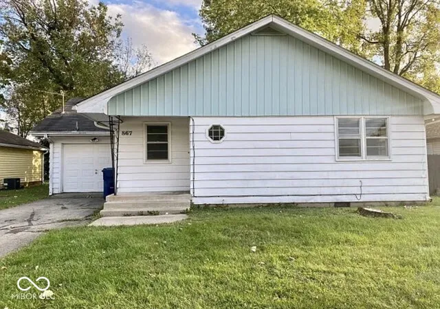 Homes for sale in Greenfield, IN | 867 W Seventh St W, Greenfield, IN 46140 | MLS# 22112942
