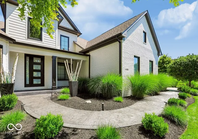 3rd image of 4438 Hickory Grove Blvd, Greenwood, IN 46143 | MLS# 22112963