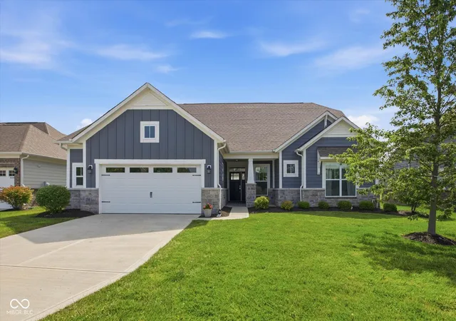 2nd image of 10421 Oxer Dr, Fishers, IN 46040 | MLS# 22112968