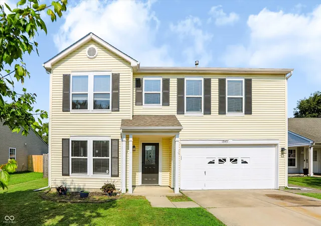 3rd image of 1343 Jasmine Dr, Greenfield, IN 46140 | MLS# 22112998