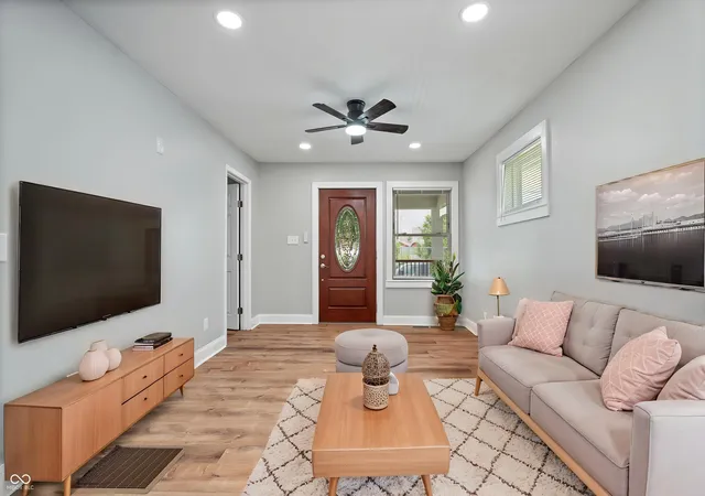 Photo 1 of Single family home for sale at 255 Iowa St, Indianapolis, IN 46225 | MLS# 22113055 | Listing updated on 2026-09-28