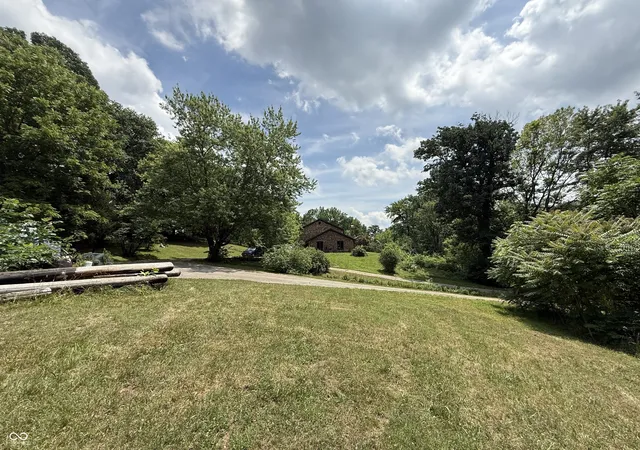 Photo 2 of Single family home for sale at 1604 State Rd 252, Martinsville, IN 46151 | MLS# 22113070 | Listing updated on 2026-07-30