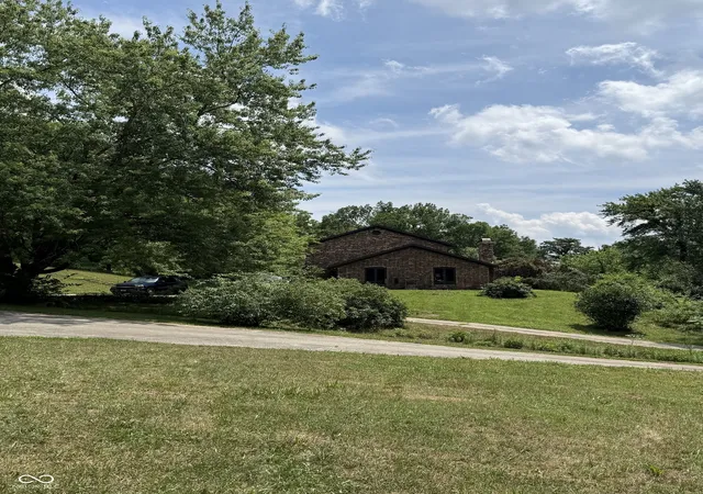 Photo 3 of Single family home for sale at 1604 State Rd 252, Martinsville, IN 46151 | MLS# 22113070 | Listing updated on 2026-07-30