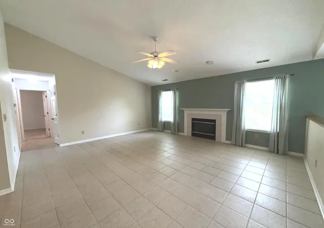 Photo 3 of Sale Pending at 437 E Pine Ridge Dr, Westfield, IN 46074 | MLS# 22113077 | Listing updated on 2026-09-14