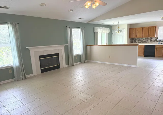 Photo 4 of Sale Pending at 437 E Pine Ridge Dr, Westfield, IN 46074 | MLS# 22113077 | Listing updated on 2026-09-14