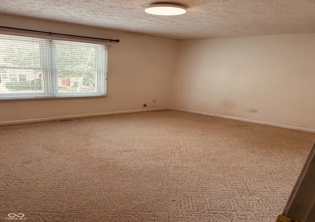 Photo 3 of Condo for sale at 7466 Braewood Ct, Indianapolis, IN 46217 | MLS# 22113079 | Listing updated on 2026-07-09