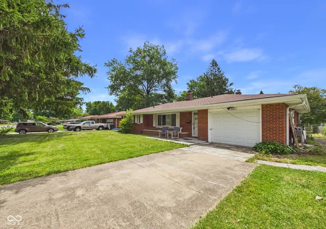 Homes for sale in Anderson, IN | 3007 E 6th St, Anderson, IN 46012 | MLS# 22113080