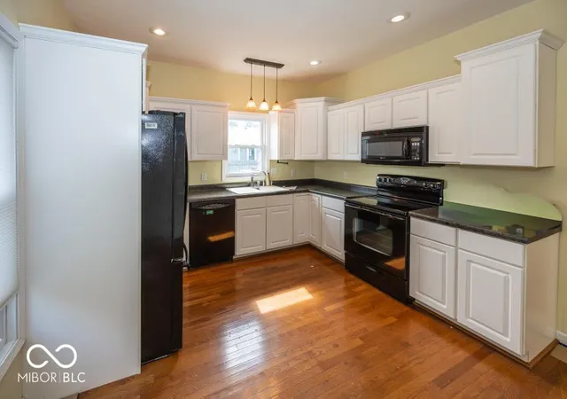 Photo 3 of Sale Pending at 1020 S Creek Dr W, Greensburg, IN 47240 | MLS# 22113103 | Listing updated on 2026-09-24
