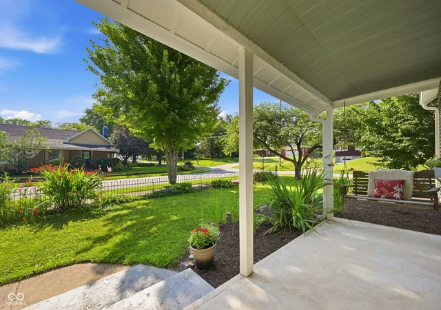 3rd image of 430 Pearl St, Pendleton, IN 46064 | MLS# 22113105