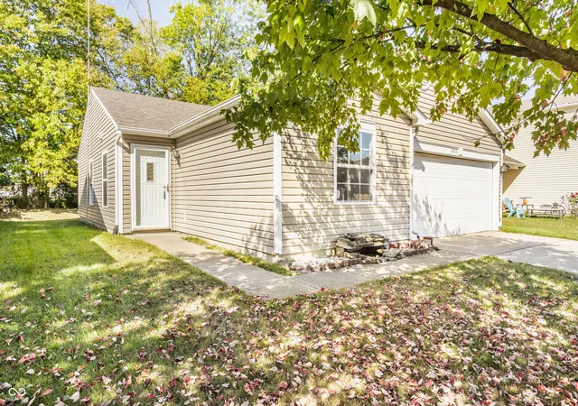 4th image of 13076 N Becks Grove Dr, Camby, IN 46113 | MLS# 22113106