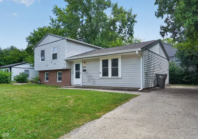 Photo 2 of Single family home for sale at 7901 E 35th Street, Indianapolis, IN 46226 | MLS# 22113111 | Listing updated on 2026-09-17
