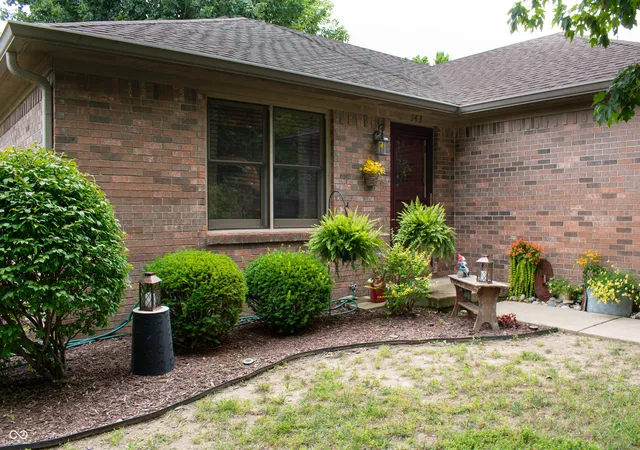 5th image of 139-143 Sycamore St, Brownsburg, IN 46112 | MLS# 22113128