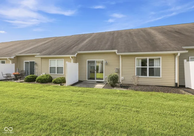 38th image of 9733 Windy #101, Fishers, IN 46037 | MLS# 22113129