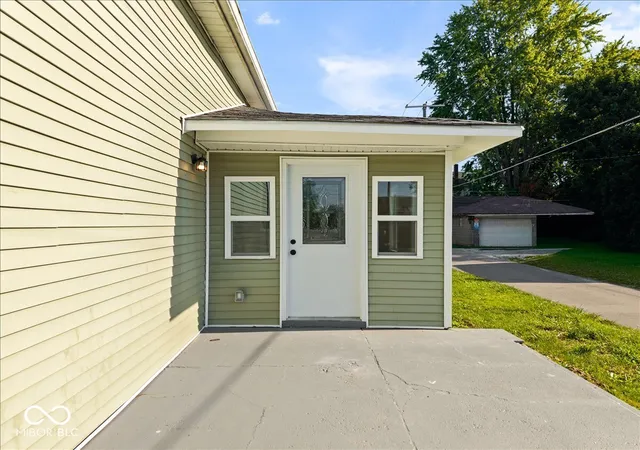 Homes for sale in Elwood, IN | 1322 S E St, Elwood, IN 46036 | MLS# 22113155