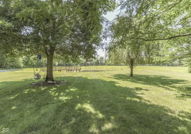Photo 2 of Sale Pending at 105 W County Rd 900 N, Lizton, IN 46149 | MLS# 22113171 | Listing updated on 2026-07-17