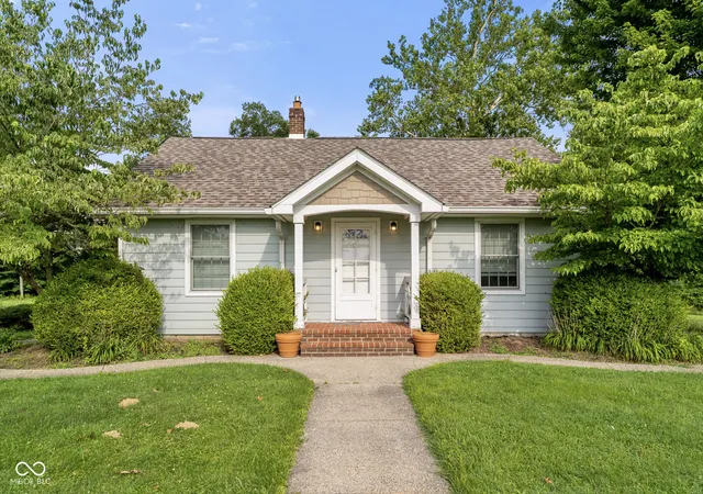 Photo 1 of Single family home for sale at 6080 Spearsville Rd, Morgantown, IN 46160 | MLS# 22113175 | Listing updated on 2026-07-11