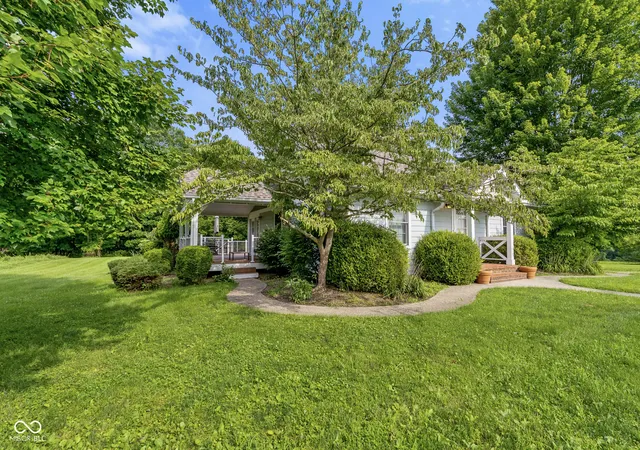 Photo 4 of Single family home for sale at 6080 Spearsville Rd, Morgantown, IN 46160 | MLS# 22113175 | Listing updated on 2026-07-11