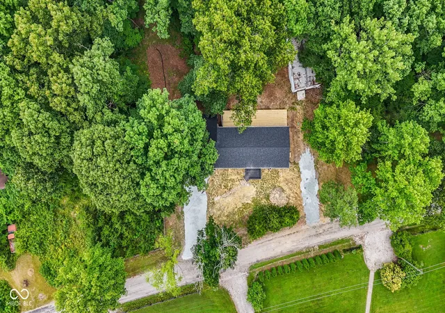 3rd image of 700 Walnut Grove Rd, Martinsville, IN 46151 | MLS# 22113184