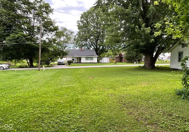 3rd image of 809 Buena Vista St, Rockville, IN 47872 | MLS# 22113186
