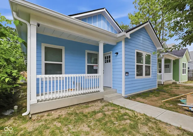 3rd image of 1168 Groff Av, Indianapolis, IN 46222 | MLS# 22113188