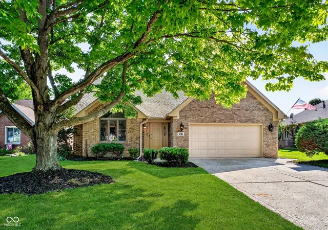 1st image of 716 Royal Troon Ct, Avon, IN 46123 | MLS# 22113199