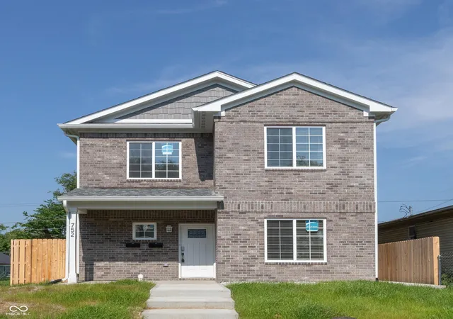 1st image of 752 N Elder Ave, Indianapolis, IN 46222 | MLS# 22113209