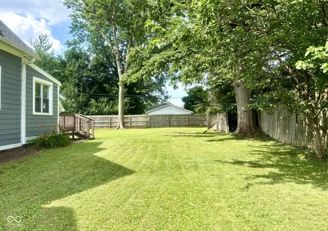 4th image of 1420 E Edwards Ave, Indianapolis, IN 46227 | MLS# 22113220