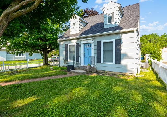 Photo 3 of Single family home for sale at 302 Belmar Ave, Indianapolis, IN 46219 | MLS# 22113222 | Listing updated on 2026-09-25