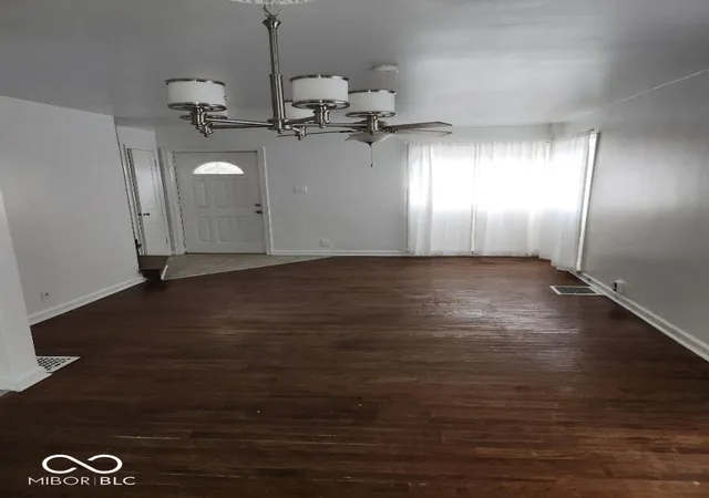 3rd image of 251 S Emerson Ave, Indianapolis, IN 46219 | MLS# 22113240