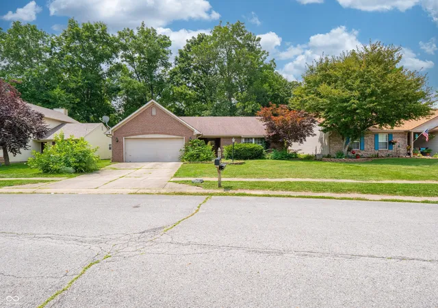 Homes for sale in Indianapolis, IN | 1506 Brook Pointe Dr, Indianapolis, IN 46234 | MLS# 22113257