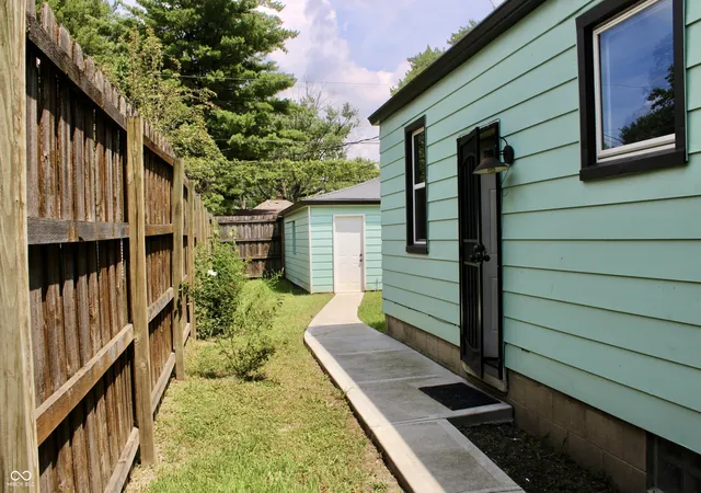 Photo 2 of Single family home for sale at 1709 N Euclid Ave, Indianapolis, IN 46218 | MLS# 22113281 | Listing updated on 2026-07-20