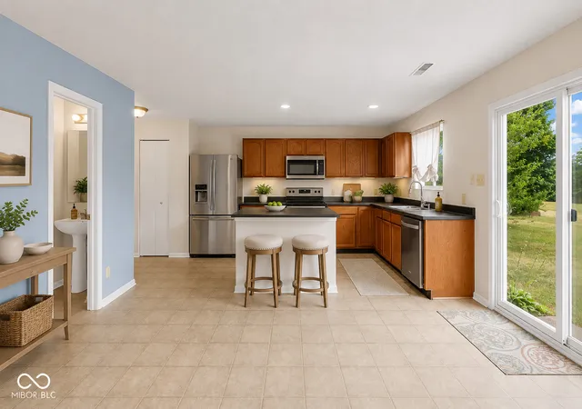 Single family home for sale at 952 Balto Dr, Shelbyville, IN 46176 | MLS# 22113287 | Listing updated on 2026-08-27