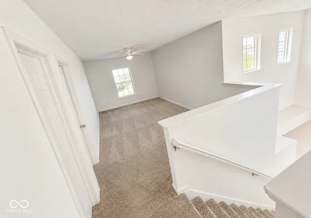 2nd image of 1669 N Clearwater Dr, Greenfield, IN 46140 | MLS# 22113328