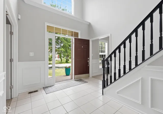 5th image of 5729 Fairbourne Ct, Carmel, IN 46033 | MLS# 22113336