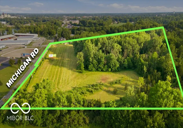 1st image of 1305 N Michigan Rd, Shelbyville, IN 46176 | MLS# 22113353