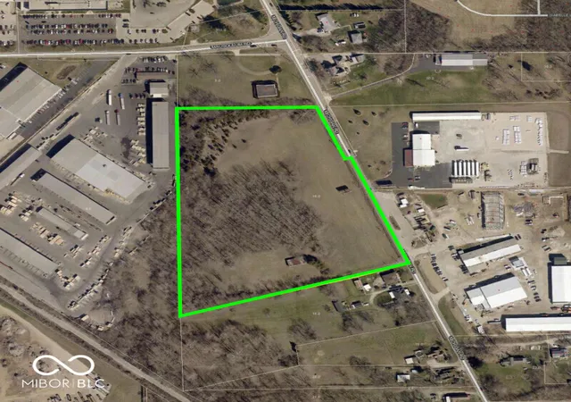 2nd image of 1305 N Michigan Rd, Shelbyville, IN 46176 | MLS# 22113353