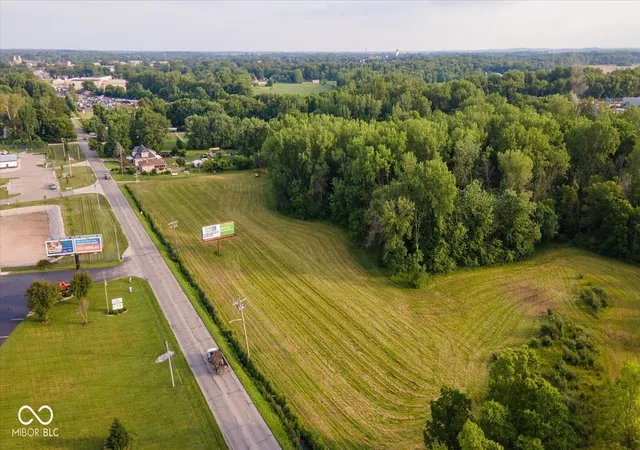 22nd image of 1305 N Michigan Rd, Shelbyville, IN 46176 | MLS# 22113353