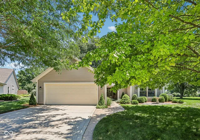 1st image of 18023 Sun Ridge Cir, Noblesville, IN 46062 | MLS# 22113380
