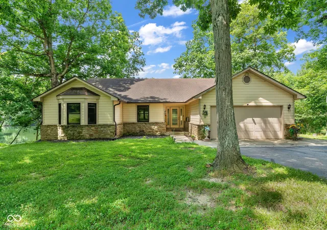 1st image of 5866 S 50 W, Trafalgar, IN 46181 | MLS# 22113393
