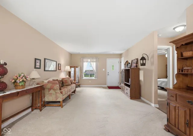 4th image of 226 Saratoga Wy, Anderson, IN 46013 | MLS# 22113398