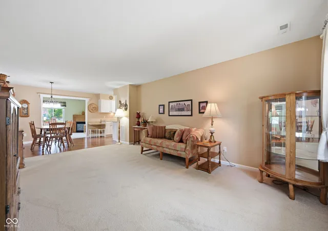 5th image of 226 Saratoga Wy, Anderson, IN 46013 | MLS# 22113398