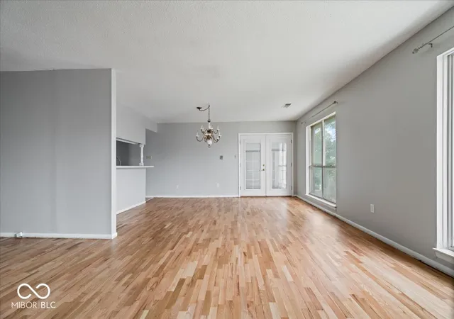 2nd image of 5022 Allisonville Rd #E, Indianapolis, IN 46205 | MLS# 22113399