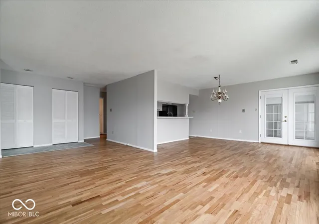 3rd image of 5022 Allisonville Rd #E, Indianapolis, IN 46205 | MLS# 22113399